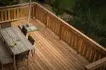 À qui faire appel pour rénover votre terrasse ?